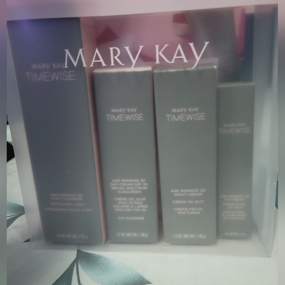Mary timewise Skincare set